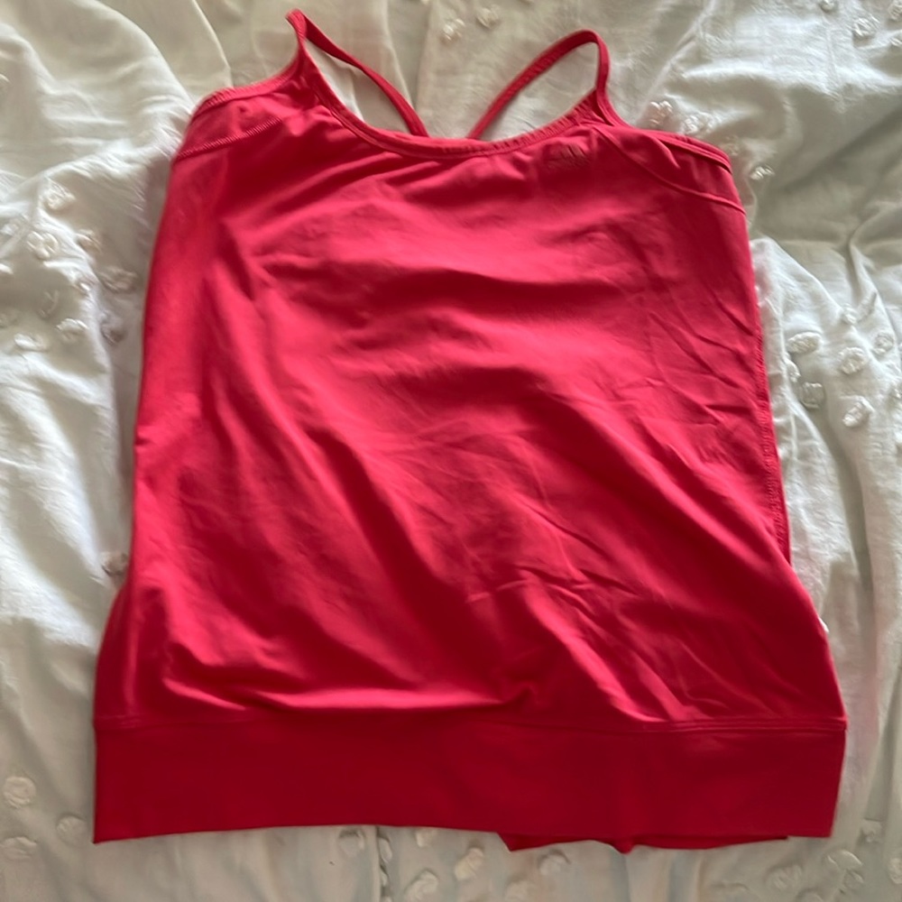 Adidas coral athletic tank sz M